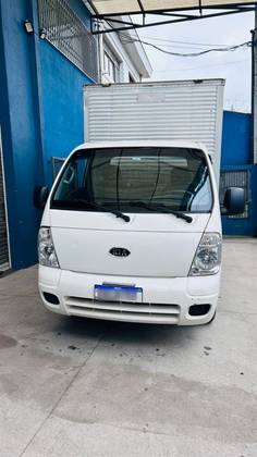KIA BONGO 2.5 K-2500 4X2 CS TURBO DIESEL 2P MANUAL